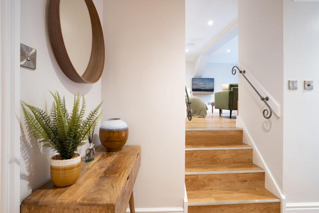 Spacious Property With Waterfall View By Letmestay Ambleside Extérieur photo